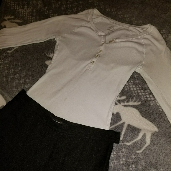 Aeropostale henley button thermal top - Picture 2 of 4